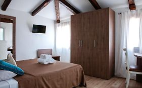 Ca' Nele room